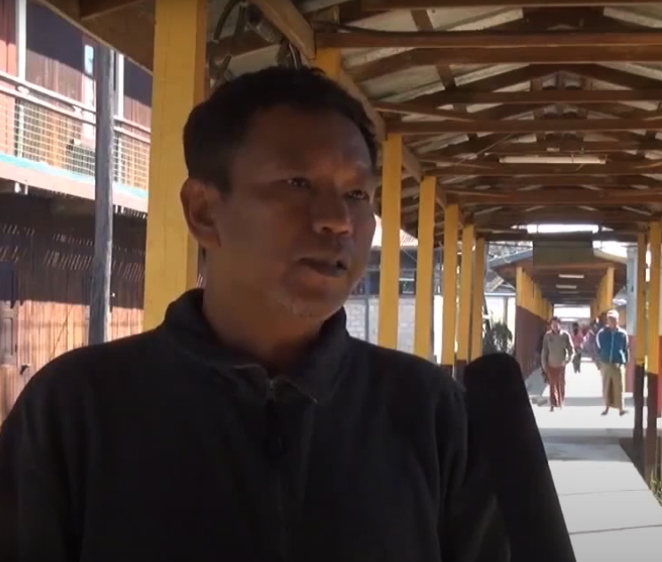 Radio Free Asia interviews Bo Kyi about AAPP (Burmese language interview).